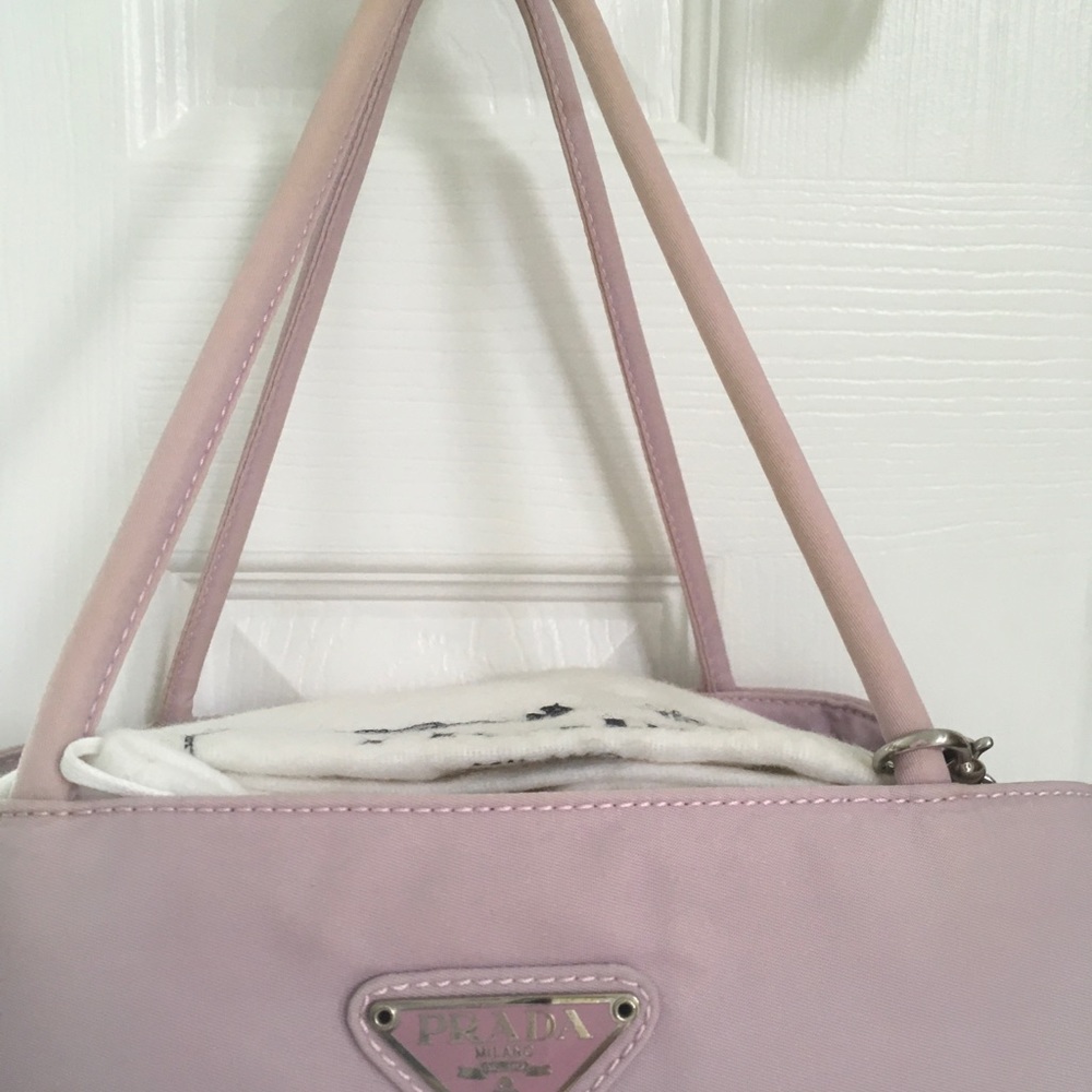 Authentic Prada handbag - Picture 2 of 5